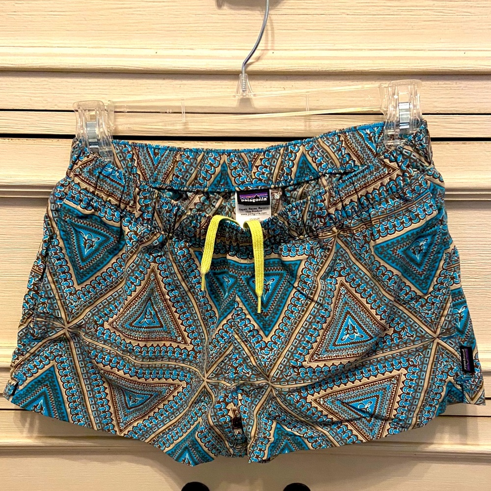 Patagonia Barely Baggies shorts